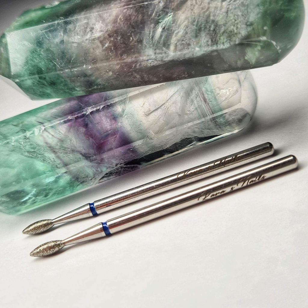 KARA EVANS - THE FLUORITE